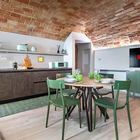 Palazzo Stupino - La Torre * Alba (Piedmont)